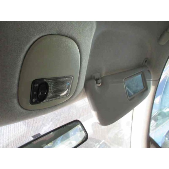 peugeot 206 berlina del año 2003