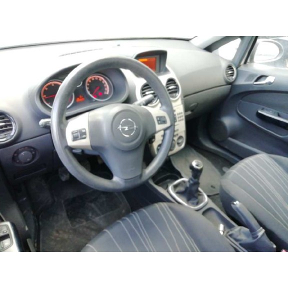 opel corsa d del año 2008