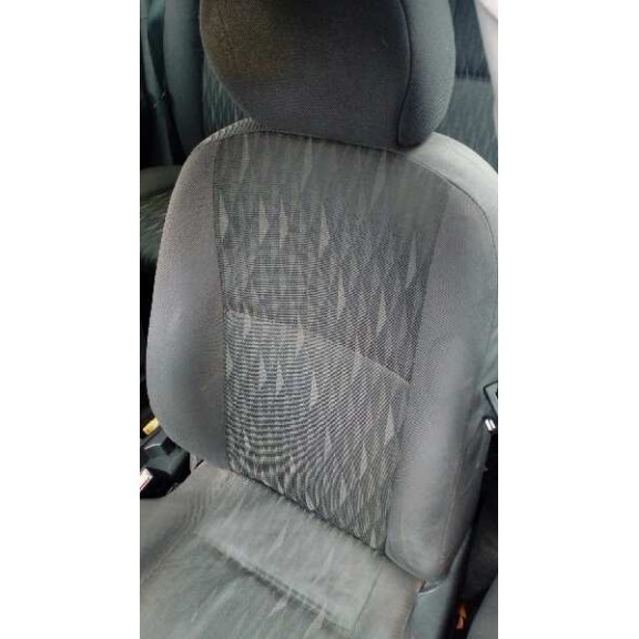 ford focus berlina (cak) del año 2002