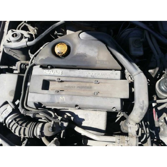 saab 9-3 berlina del año 2001