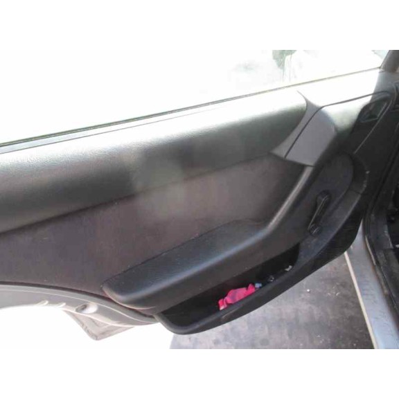 citroën xantia berlina del año 2000