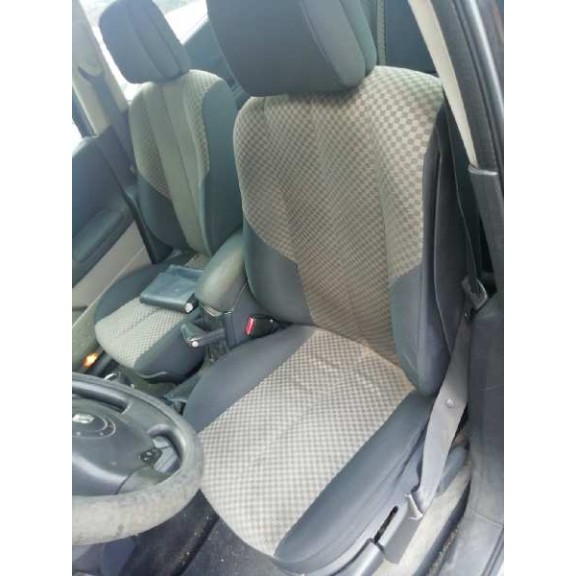 renault megane ii classic berlina del año 2005