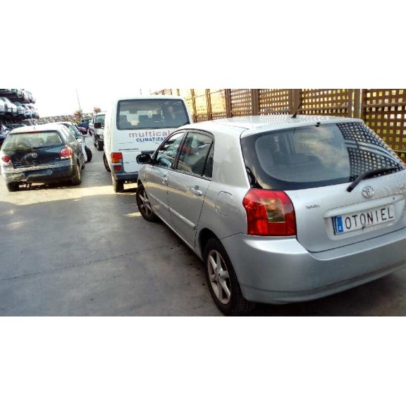 toyota corolla (e12) del año 2003