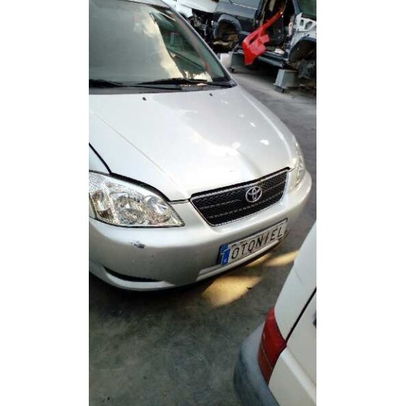 toyota corolla (e12) del año 2003