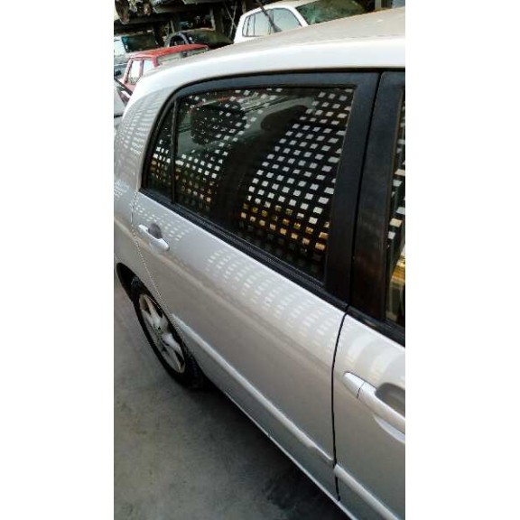 toyota corolla (e12) del año 2003