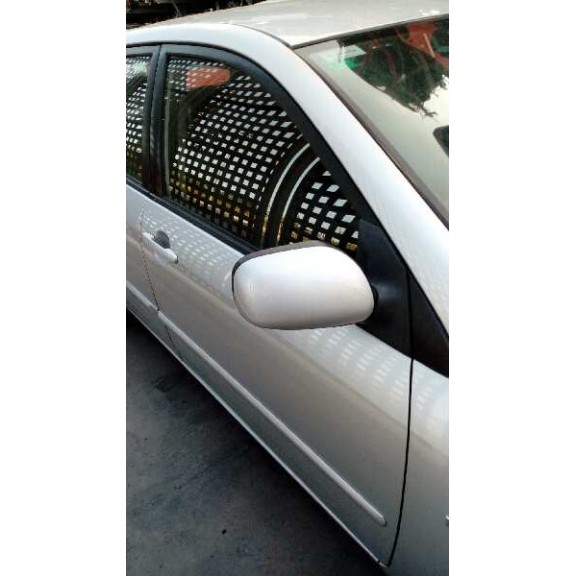 toyota corolla (e12) del año 2003