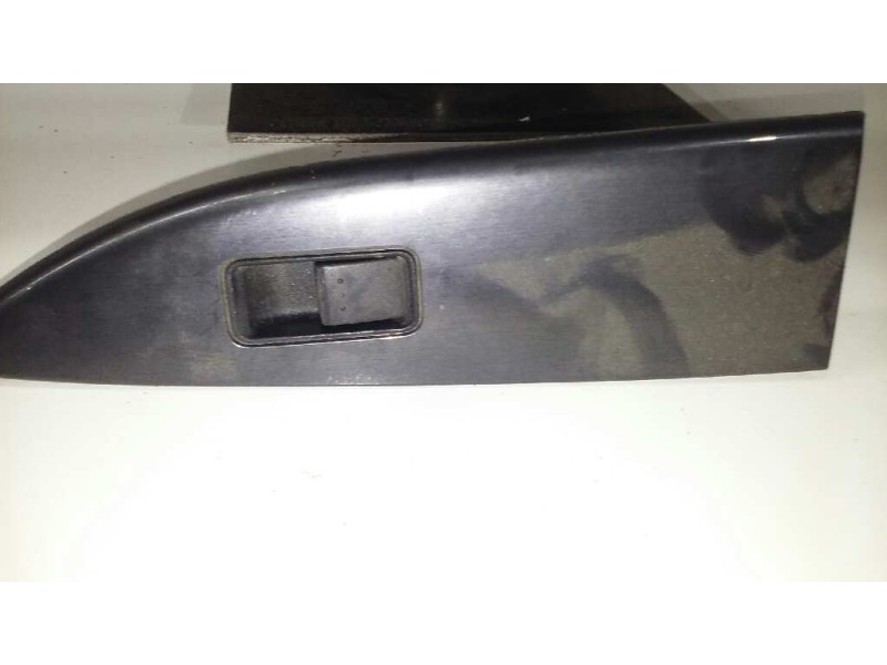 Recambio de mando elevalunas trasero izquierdo para mazda 6 berlina (gg) 2.0 diesel cat referencia OEM IAM   