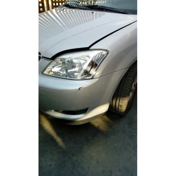 toyota corolla (e12) del año 2003