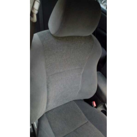 toyota corolla (e12) del año 2003