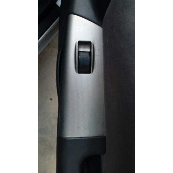 toyota corolla (e12) del año 2003