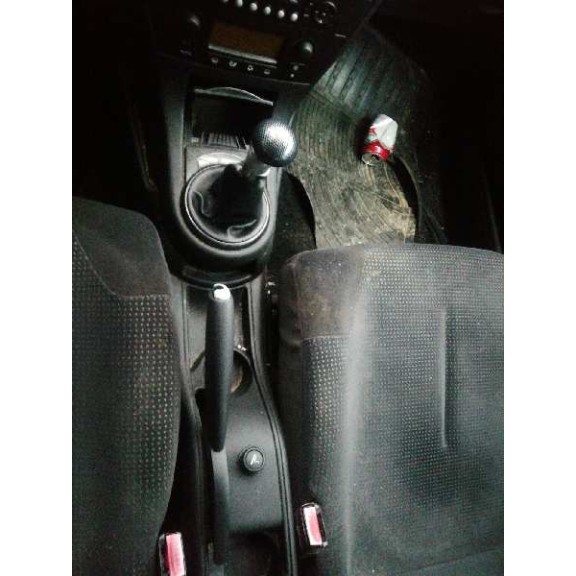 citroën c4 berlina del año 2006