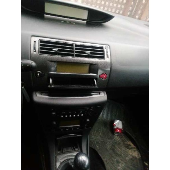 citroën c4 berlina del año 2006