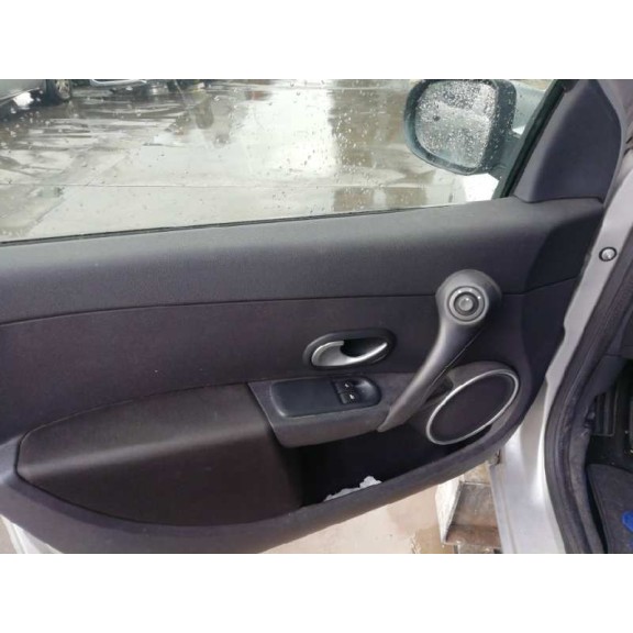 renault clio iii del año 2006