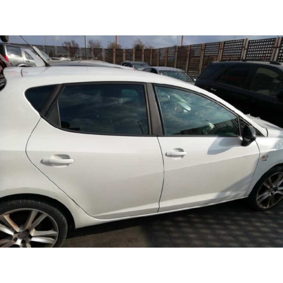 seat ibiza (6j5) del año 2010