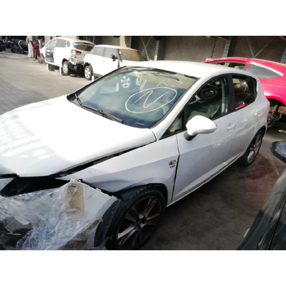 seat ibiza (6j5) del año 2010