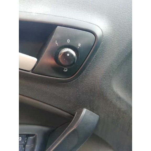 seat ibiza (6j5) del año 2010