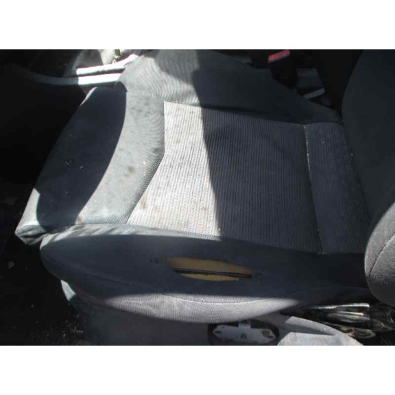 seat ibiza (6l1) del año 2004