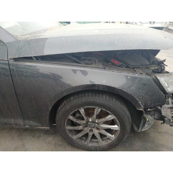 audi a4 berlina (8w2) del año 2016