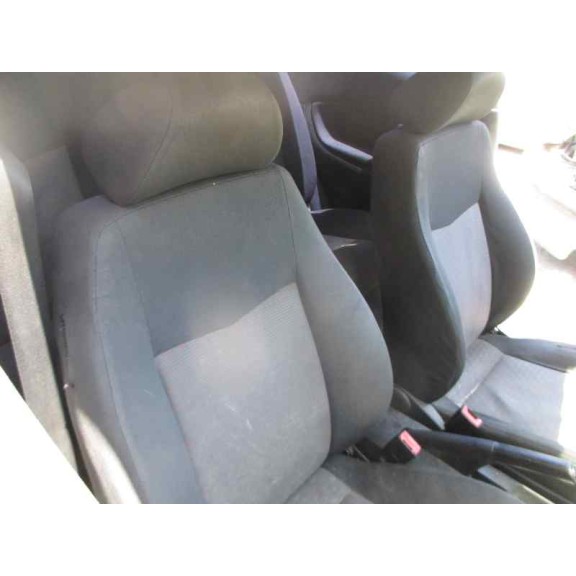 seat ibiza (6l1) del año 2004