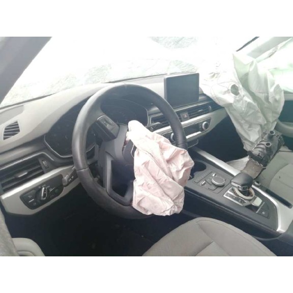 audi a4 berlina (8w2) del año 2016