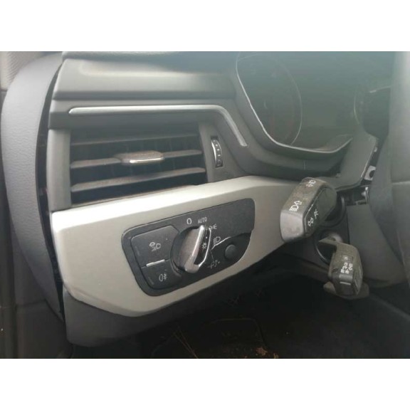 audi a4 berlina (8w2) del año 2016