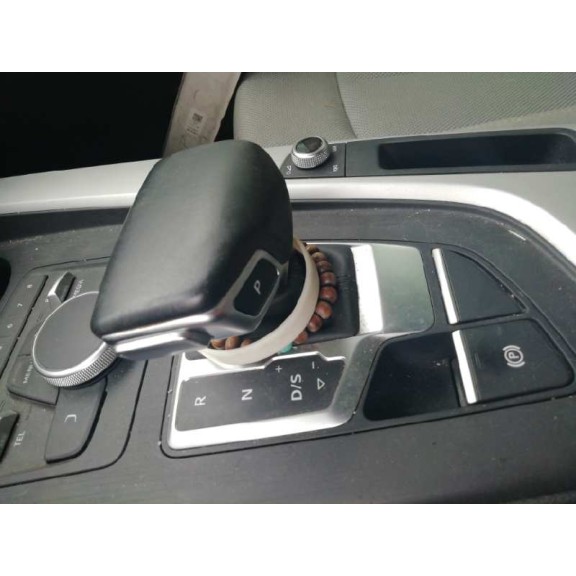 audi a4 berlina (8w2) del año 2016