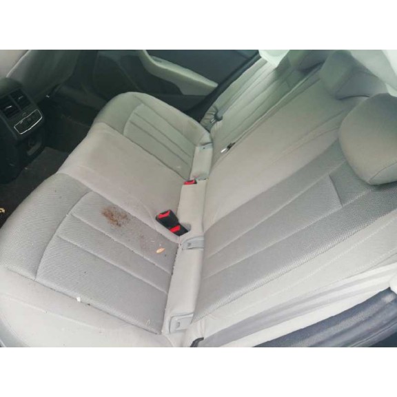 audi a4 berlina (8w2) del año 2016