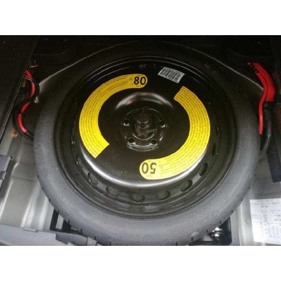 audi a4 berlina (8w2) del año 2016