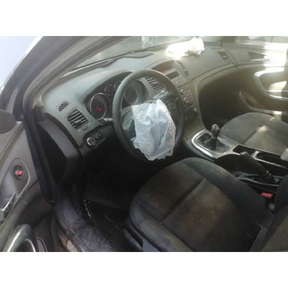 opel insignia berlina del año 2009