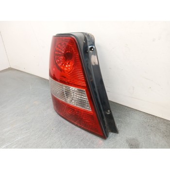 Recambio de piloto trasero izquierdo para kia sorento i (jc) 2.5 crdi referencia OEM IAM   