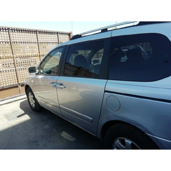 kia carnival del año 2007