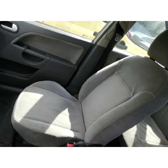 ford fiesta (cbk) del año 2003