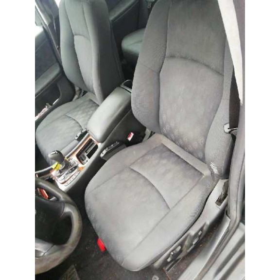 mercedes-benz clase c (w203) berlina del año 2001