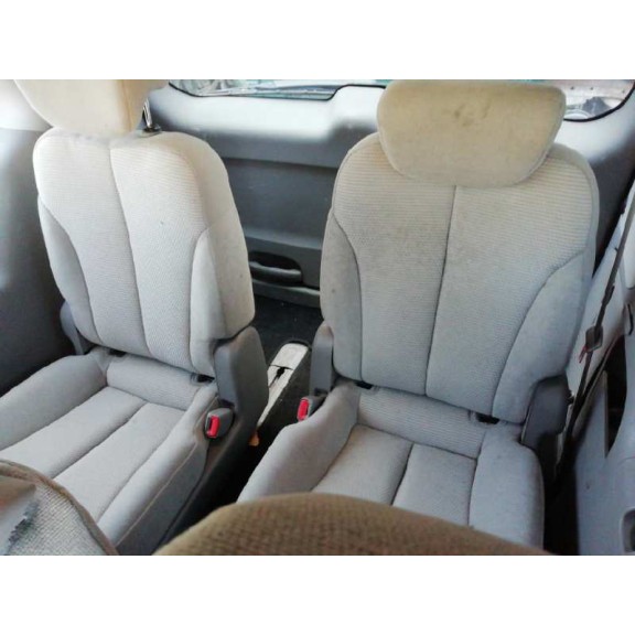 kia carnival del año 2007