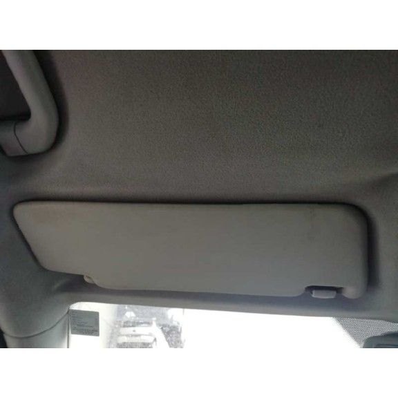 mercedes-benz clase c (w203) berlina del año 2001