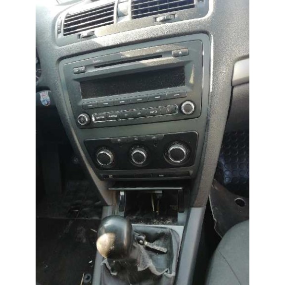 skoda octavia berlina (1z3) del año 2012