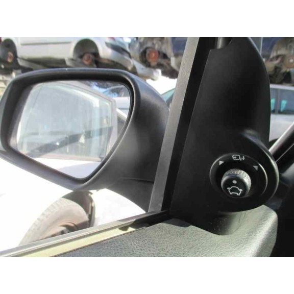 ford mondeo berlina (ge) del año 2004