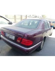 mercedes-benz clase e (w210) berlina diesel del año 1997