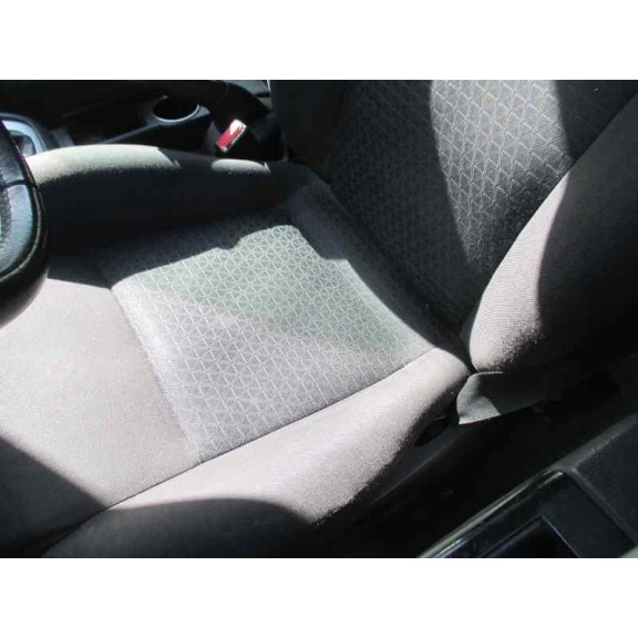 ford mondeo berlina (ge) del año 2004