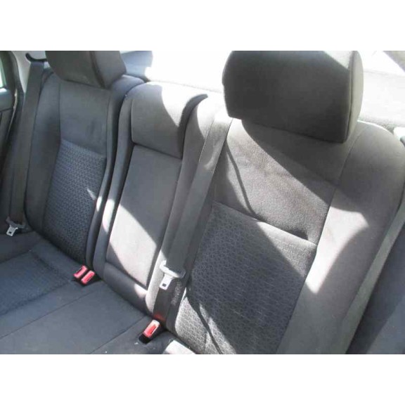 ford mondeo berlina (ge) del año 2004