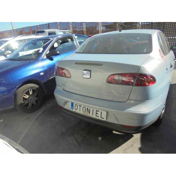 seat cordoba berlina (6l2) del año 2003