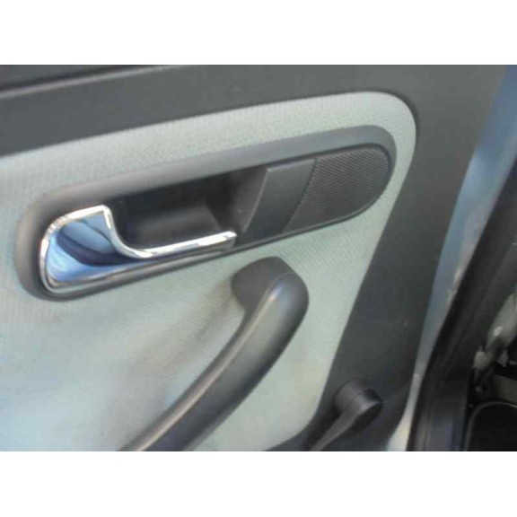 seat cordoba berlina (6l2) del año 2003