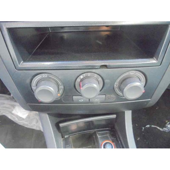 seat cordoba berlina (6l2) del año 2003