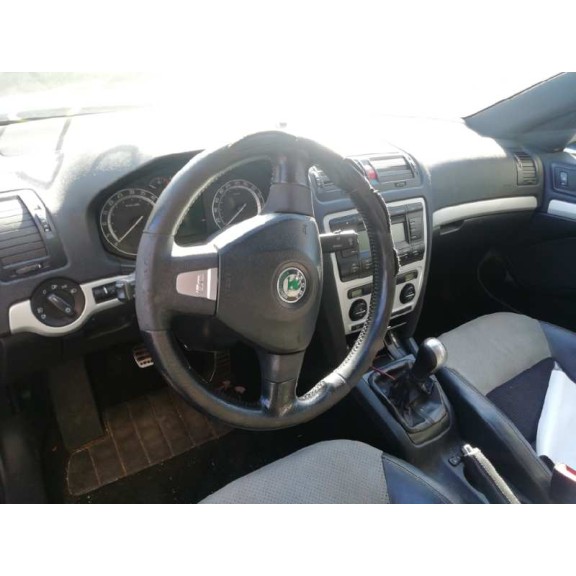 skoda octavia berlina (1z3) del año 2007