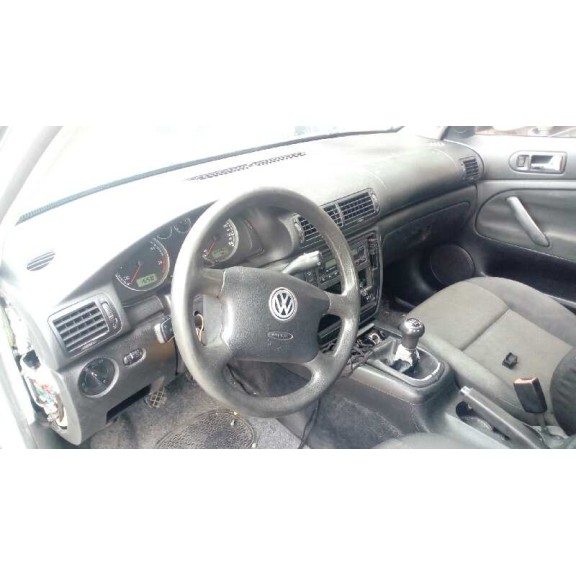 volkswagen passat berlina (3b3) del año 2002