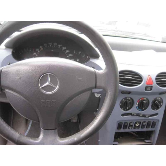 mercedes-benz clase a (w168) del año 1999