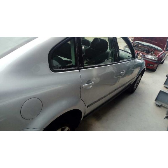 volkswagen passat berlina (3b3) del año 2002