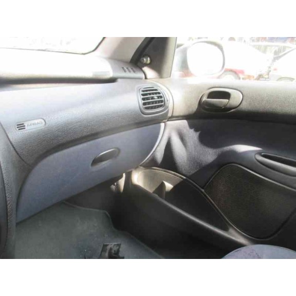 peugeot 206 berlina del año 1999