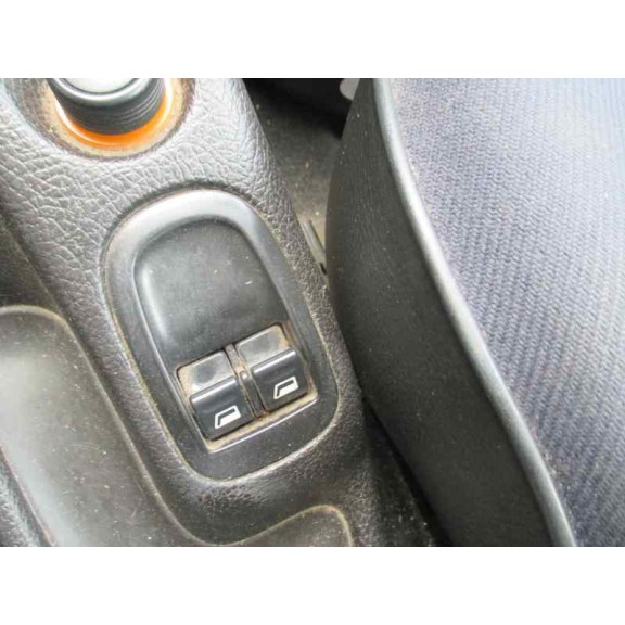 peugeot 206 berlina del año 1999