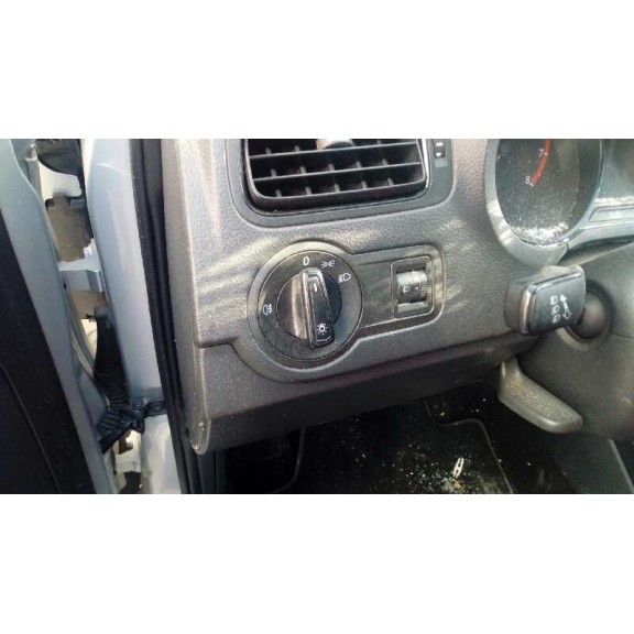 volkswagen polo (6c1) del año 2015